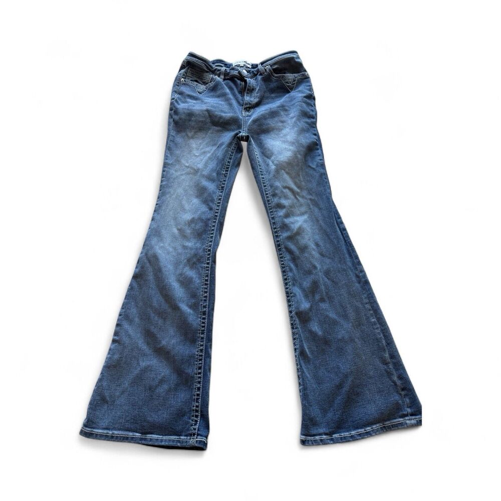 Fashion Nova Woman’s Flare Blue Jeans Size 13